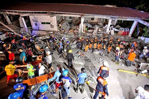 8 dead in Pampanga after earthquake .